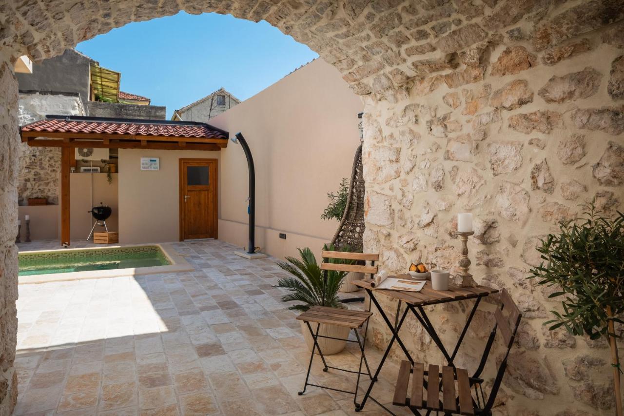 Villa Kameni Dvori Sveti Filip i Jakov Exteriér fotografie